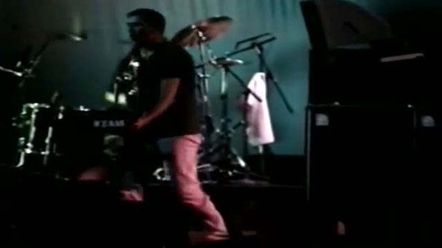 Nirvana - Rape Me смотреть онлайн