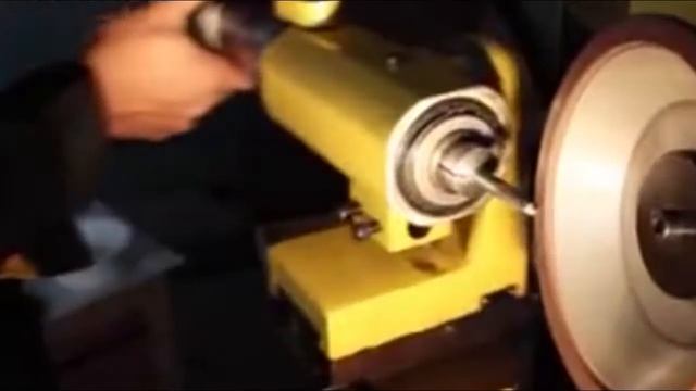 MR 600F Универсальный заточной станок смотреть онлайн