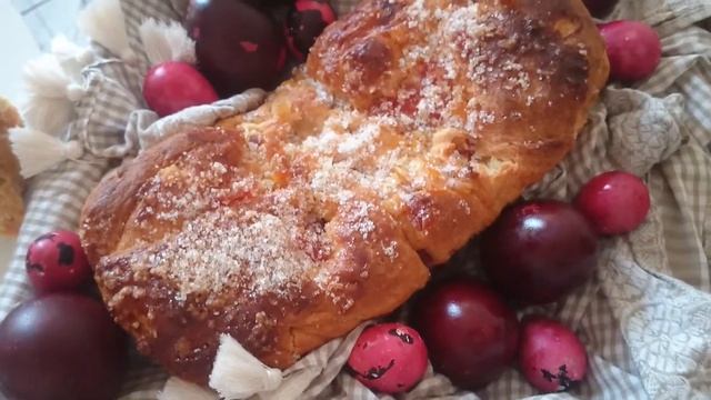 Пасхальная выпечка, козунак и козуначено руло смотреть онлайн