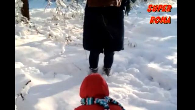 первый снег,мног снега SUPER ROMA ,,зима,прогулка,видео смотреть онлайн