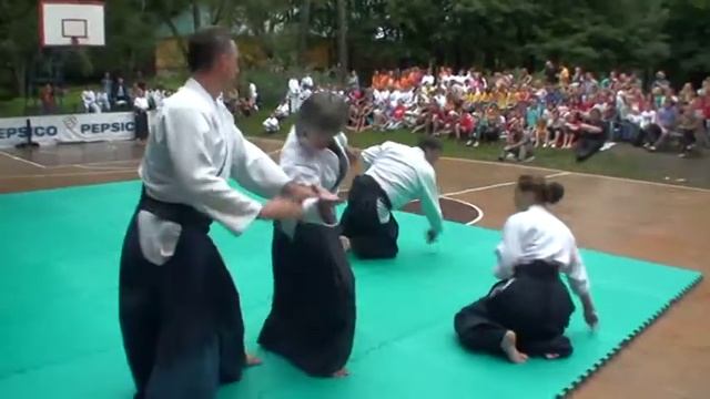 АЙКИ ШУТКА смотреть онлайн