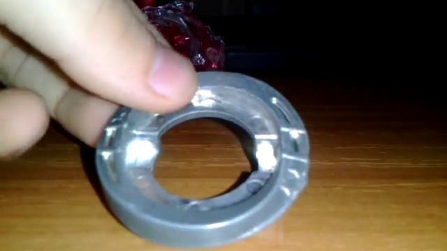 Первый бей Блейд берст смотреть онлайн