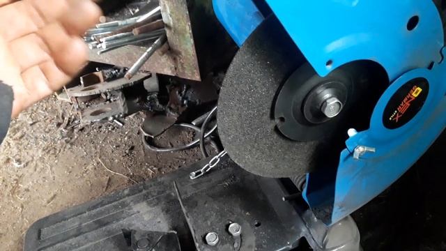 маятниковая дисковая пила смотреть онлайн