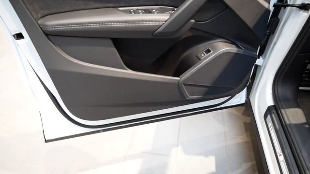 2021 - 2022 New Audi Q5 S Line 45 TFSI Quattro 265 PS Exterior And Interior