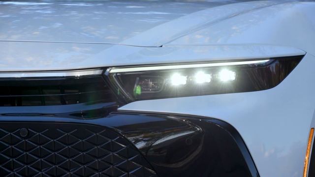 2023 Toyota Crown Headlights & Tail Lights смотреть онлайн