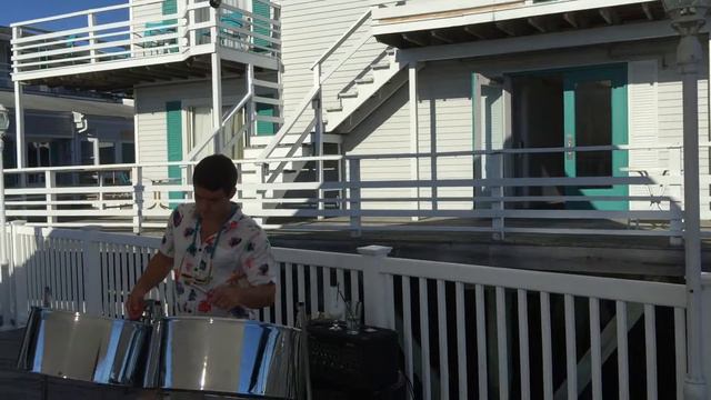 Ben Betts steel drum cover of "Fools Rush In" by Elvis Presley смотреть онлайн