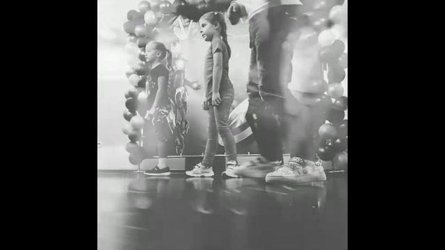 Танцы,танцы... смотреть онлайн