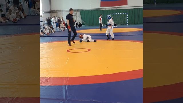 Турнир по боевому джиу-джицу памяти президента юношеского спорта «Юность» Андрея Челнокова смотреть онлайн