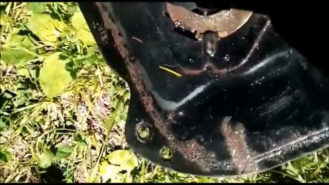 Как снять и очистить бензобак от ржавчины скутера Honda Dio (ЛЕГКО)