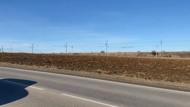 Участок угловой на федеральной трассе для строительства коммерции в Анапе смотреть онлайн