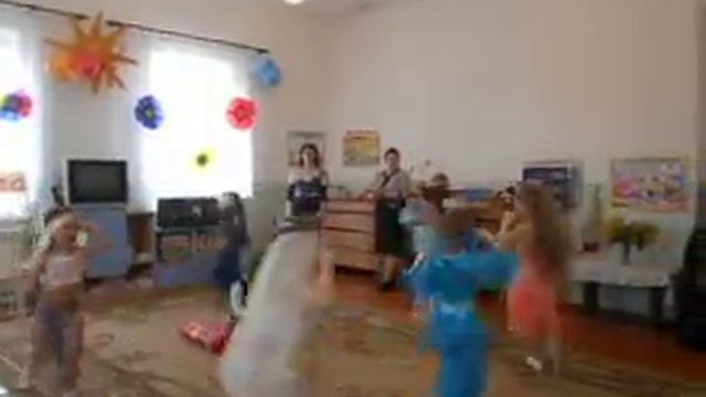 ВОСТОЧНЫЙ ТАНЕЦ МБДОУ№3 ст.КАЛНИБОЛОТСКАЯ смотреть онлайн