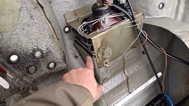 Подгонка двигателя Лифан 24 на снегоход Рысь 500 и подмоторная плита. смотреть онлайн