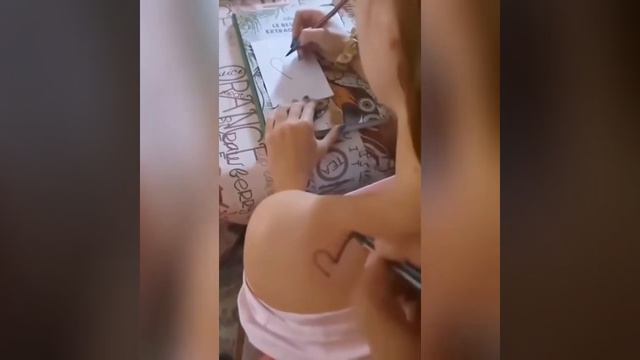 Игривый слоник и тити, Пугливый араб, Эмоции девушки с американских горок, ядром по шарам... смотреть онлайн