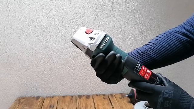 Angle Grinder-Metabo WEV 11-125 Quick смотреть онлайн