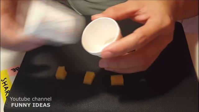 AWESOME MAGIC TRICK WITH THREE CUPS смотреть онлайн