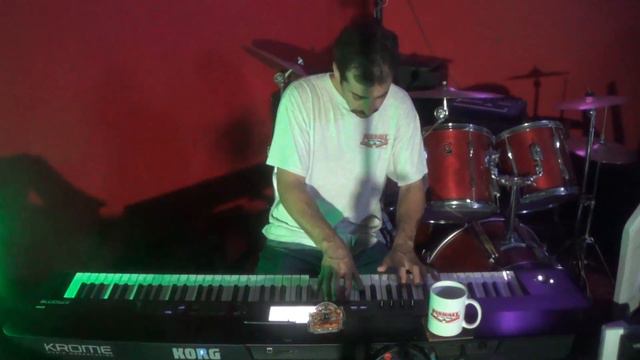 Queen / We Are The Champions / GRC Piano Solo by MAT! смотреть онлайн