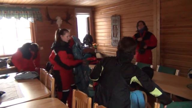 020 Снегоходы, переодевание смотреть онлайн