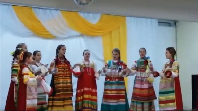 Сталинград. Фольклорный ансамбль "Гомониха". смотреть онлайн
