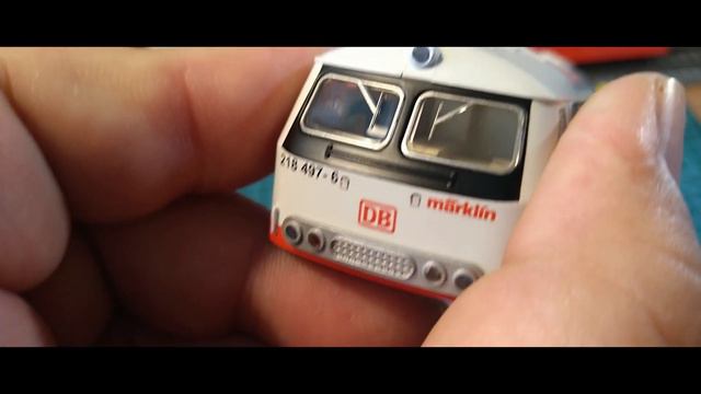 Pumping PIKO BR 218 locomotive in PIKO/Märklin double livery смотреть онлайн