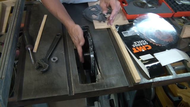 Dado Blade Set by CMT Orange Tools Model #230.524.08 смотреть онлайн