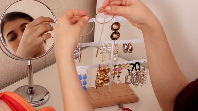 РАЗБИРАЮ СЕРЬГИ смотреть онлайн