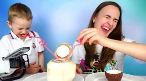 Обычная Еда против Мармелада Челлендж! Мама ПЛАЧЕТ! Real Food vs Gummy Food - Challenge