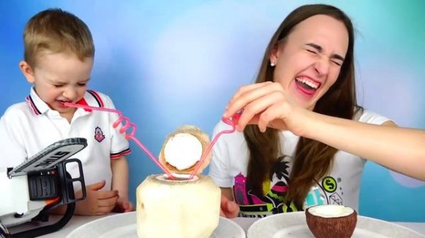 Обычная Еда против Мармелада Челлендж! Мама ПЛАЧЕТ! Real Food vs Gummy Food - Challenge