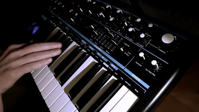 Novation Bass Station 2 Demo смотреть онлайн