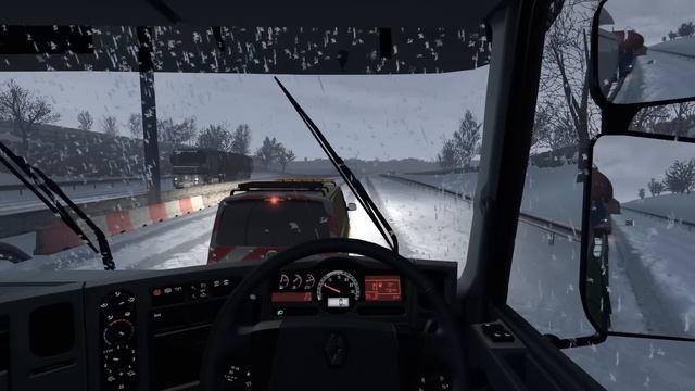 CHEAP TRUCK, HEAVY TRAILER - Renault Premium 380 vs 70T Trailer in SNOW [ETS2] смотреть онлайн