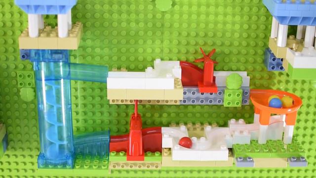 Конструктор смайл-трек "Волшебный замок". Видеообзор. смотреть онлайн