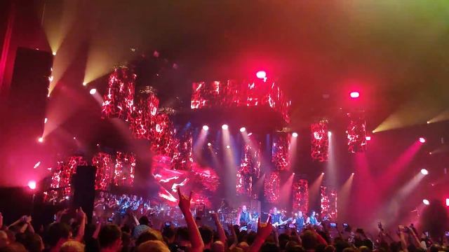 Кипелов -ХХ лет. Власть огня. Крокус Сити Холл 3.12.2022 смотреть онлайн