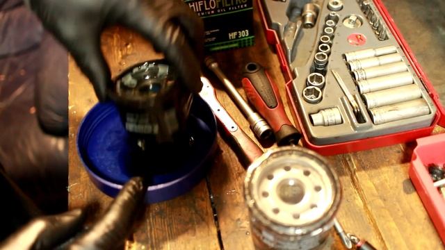 Kawasaki ZZR600 простоял 8 лет