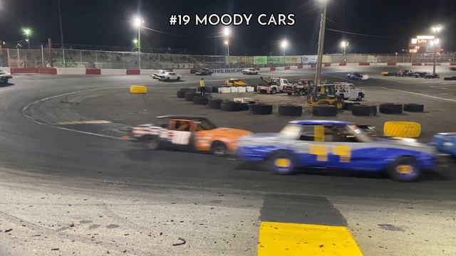 Riverhead Raceway 8 Cylinder Enduro Race - Moody Cars- June 26, 2021 смотреть онлайн