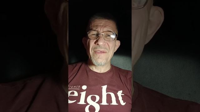 Зачем женщина делает уборку? смотреть онлайн