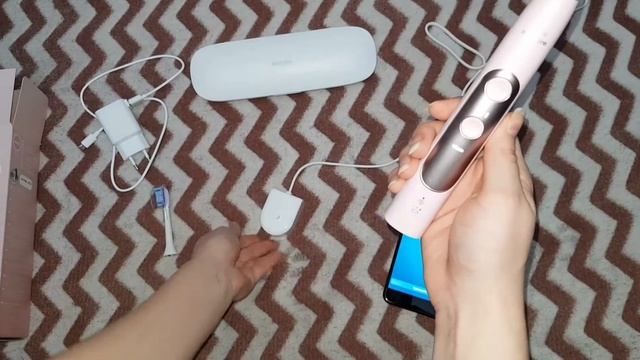 Электрическая звуковая зубная щетка с приложением Philips Sonicare HX9661/02 смотреть онлайн