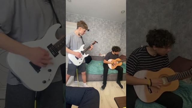 Играем Гражданскую оборону на двух гитарах смотреть онлайн