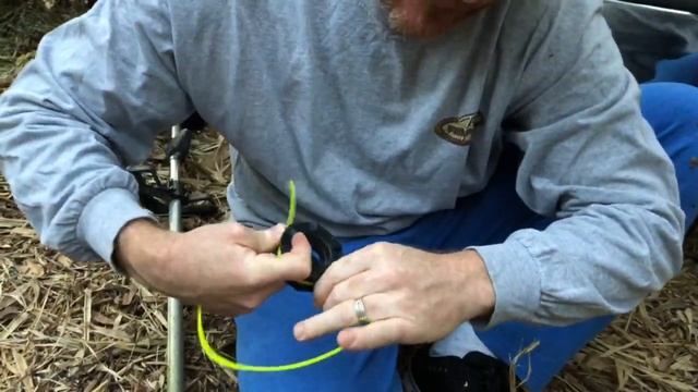 Restring a 1 string spool on a string trimmer weed eater EASY!! смотреть онлайн