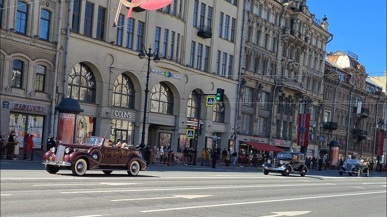 Санкт-Петербург. 9 мая. Ретро-техника на Невском проспекте. смотреть онлайн