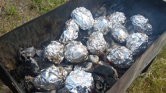 Сало и печёная картошка! Мировой закусон))) смотреть онлайн