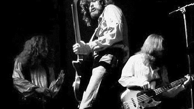 Stairway To Heaven - Led Zeppelin (live Dublin 1971-03-06) смотреть онлайн