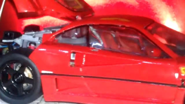 Ferrari F40 смотреть онлайн