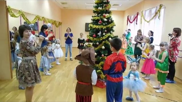 Праздник к нам приходит... смотреть онлайн