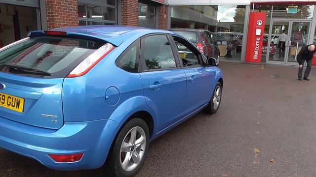 Ford FOCUS 1.8 Zetec 5dr u29963 смотреть онлайн