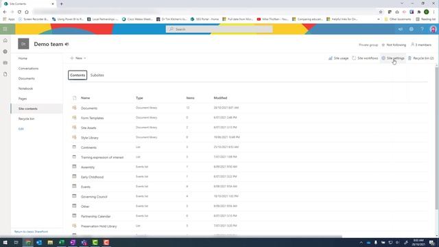 SharePoint - How to change your site's date format смотреть онлайн