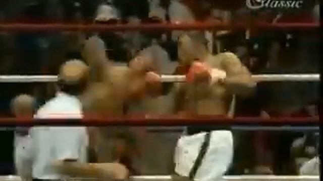 майк тайсон и его прекрасная игра в защите смотреть онлайн