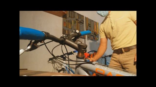 Краматорский лайфхак - Что делать, если мажут грипсы смотреть онлайн