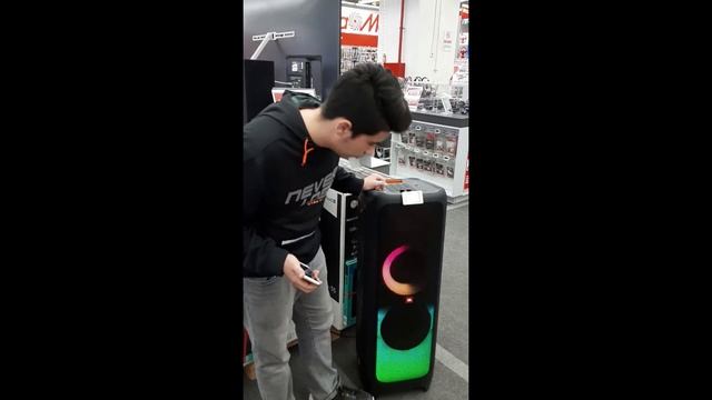 Jbl party box 1000 смотреть онлайн