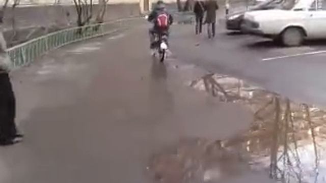 Самодельный Пит - Мопед - вид от третьего лица смотреть онлайн