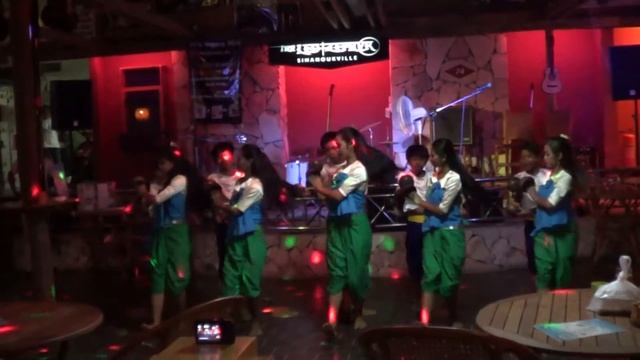 led zypher aspara dance 1 001 1) смотреть онлайн