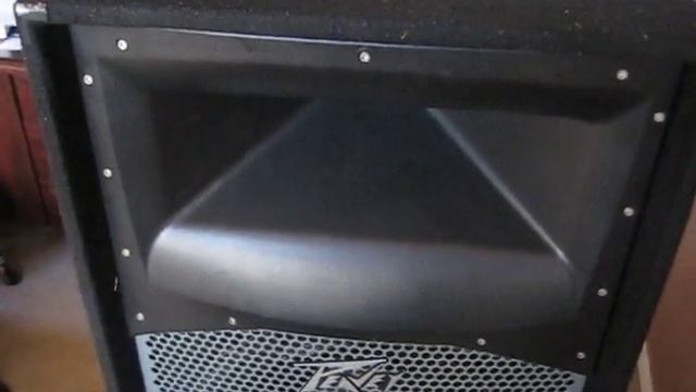 Peavey SP4 speakers смотреть онлайн